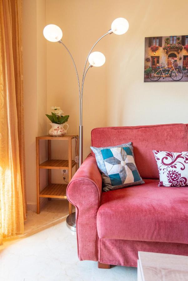 מאלגה Apartamento Con Parking Puerto Nuevo 8 מראה חיצוני תמונה
