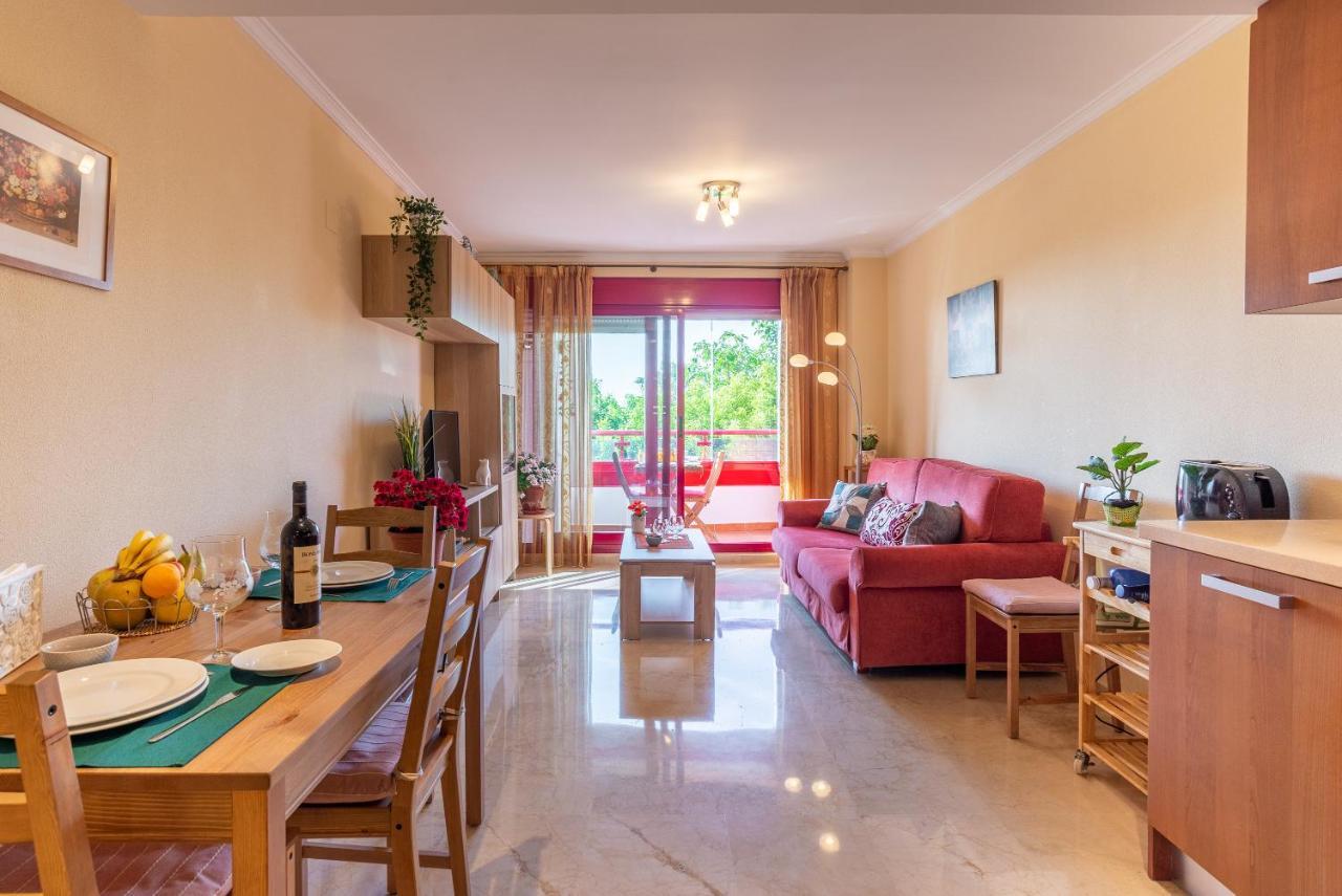 מאלגה Apartamento Con Parking Puerto Nuevo 8 מראה חיצוני תמונה