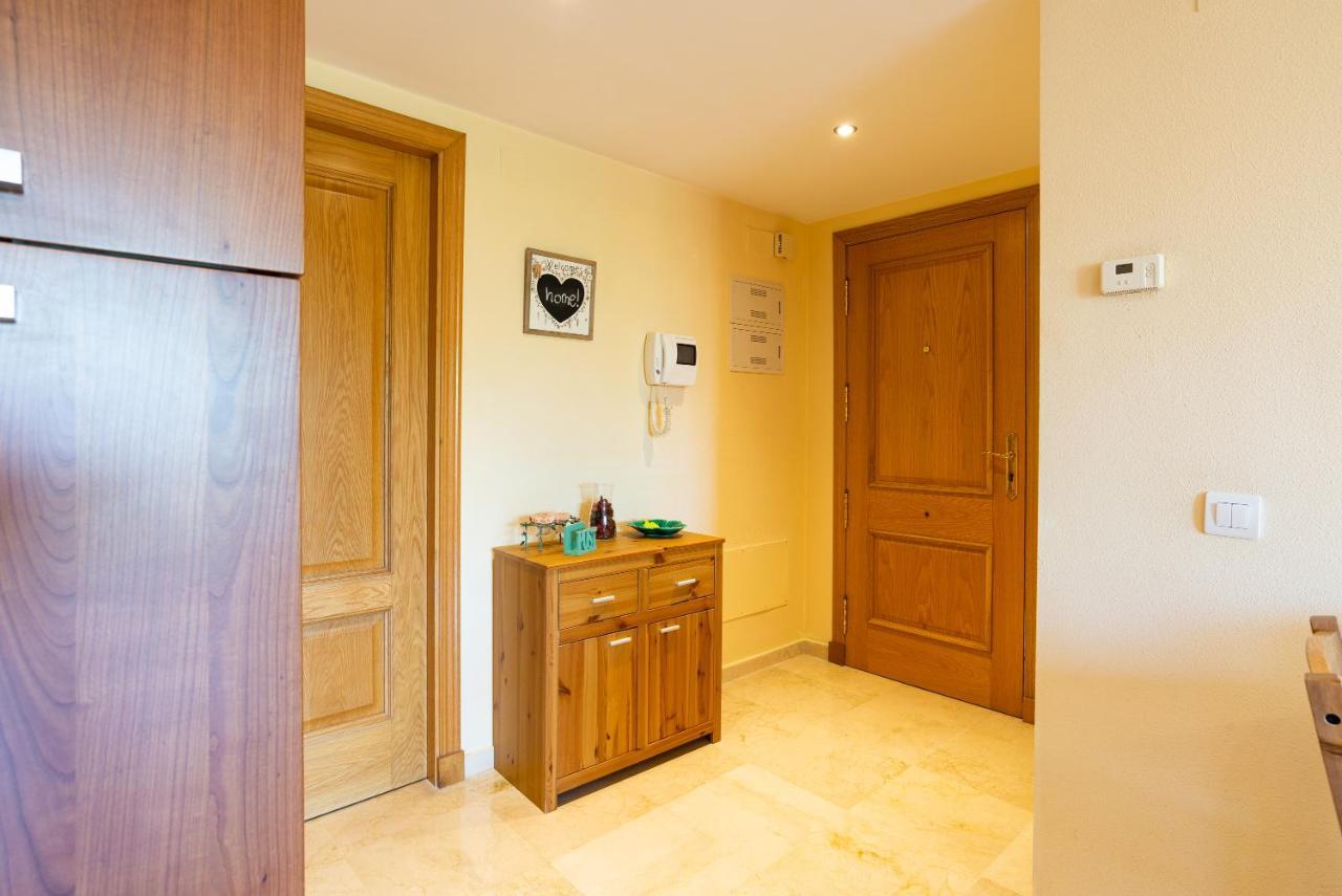מאלגה Apartamento Con Parking Puerto Nuevo 8 מראה חיצוני תמונה