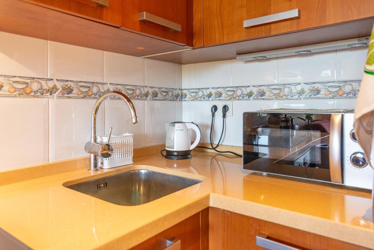 מאלגה Apartamento Con Parking Puerto Nuevo 8 מראה חיצוני תמונה