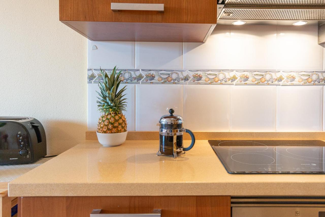 מאלגה Apartamento Con Parking Puerto Nuevo 8 מראה חיצוני תמונה