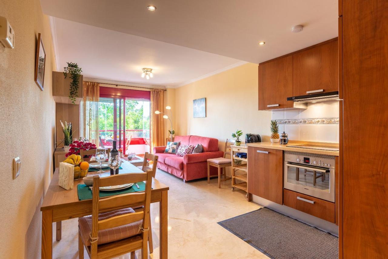 מאלגה Apartamento Con Parking Puerto Nuevo 8 מראה חיצוני תמונה