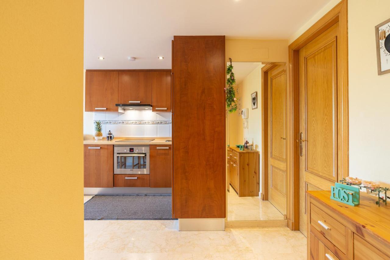 מאלגה Apartamento Con Parking Puerto Nuevo 8 מראה חיצוני תמונה