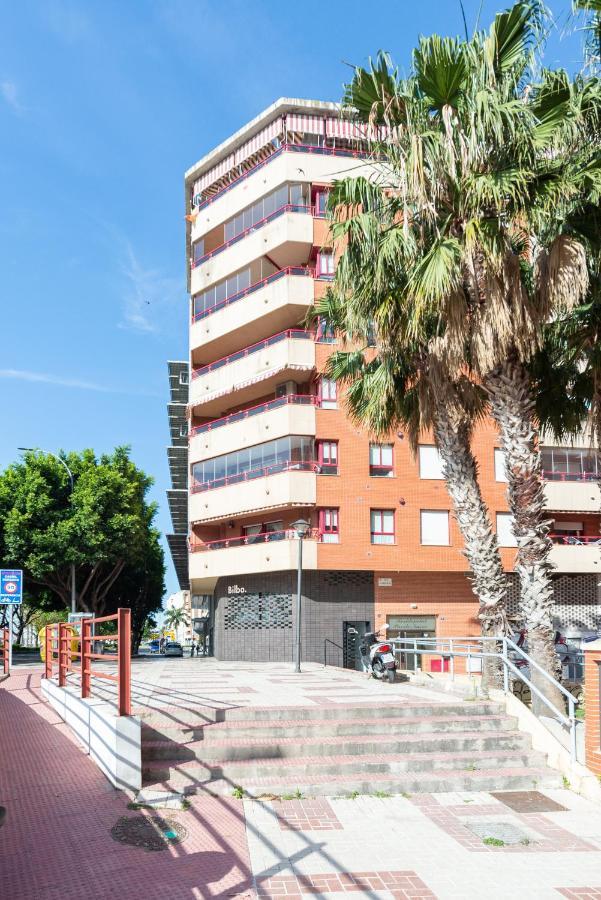 מאלגה Apartamento Con Parking Puerto Nuevo 8 מראה חיצוני תמונה
